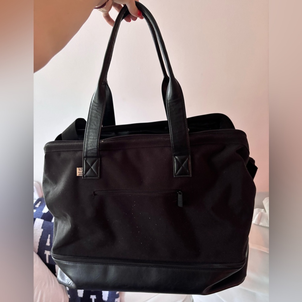 Beis Weekender Tote Bag